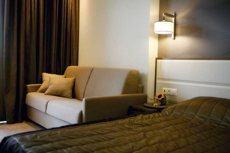 Cosmopolitan Hotel & Spa Paralia Katerinis Bagian luar foto