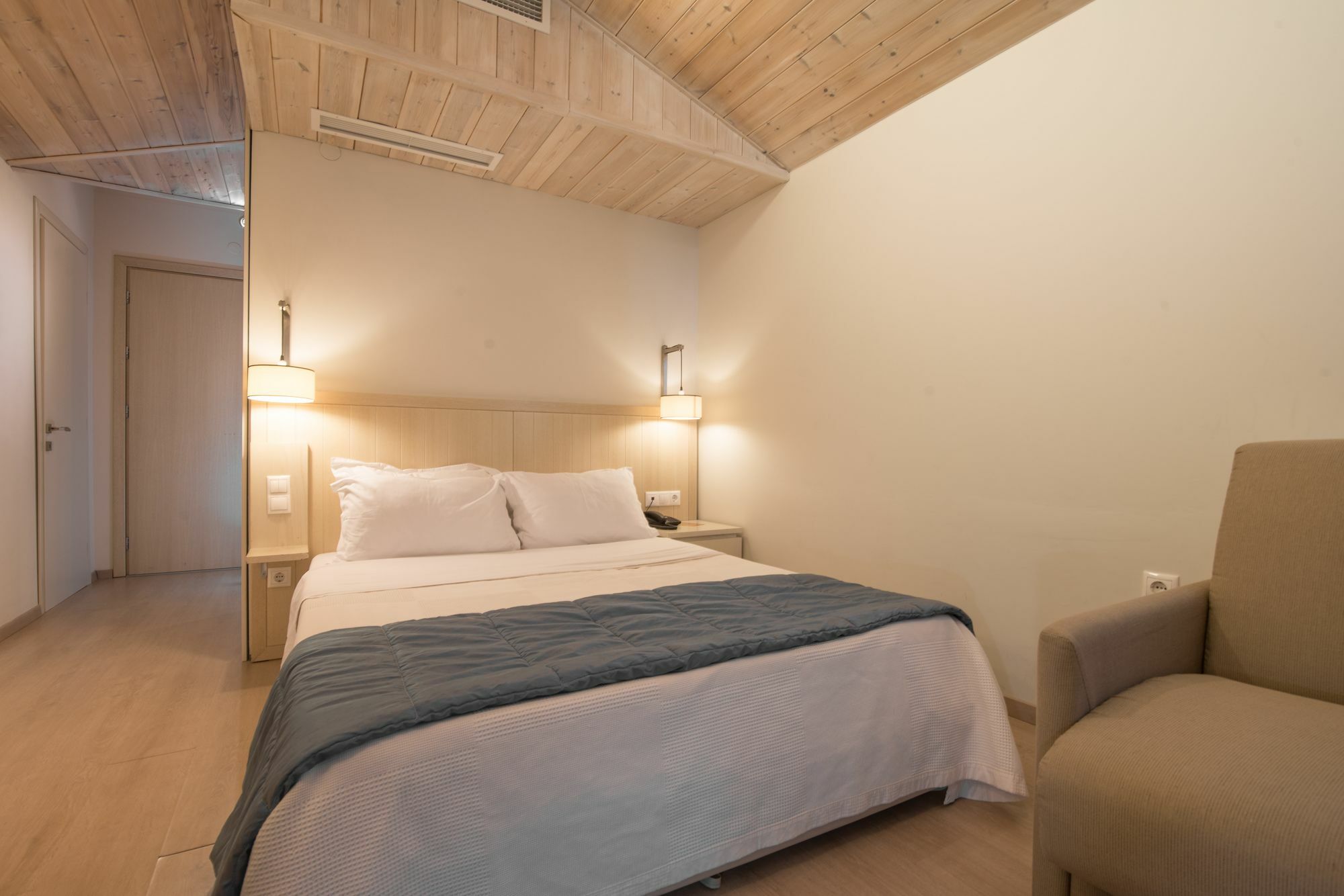Cosmopolitan Hotel & Spa Paralia Katerinis Bagian luar foto